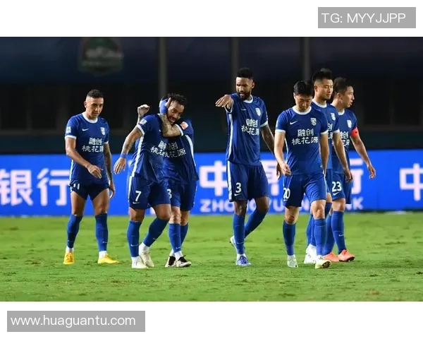 上海篮球队强势领跑精英赛积分榜积52分展现冠军实力 上海篮球队强势领跑精英赛积分榜积52分展现冠军实力