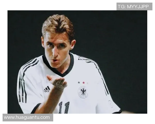 全球足球明星前锋盘点及其职业生涯成就分析 全球足球明星前锋盘点及其职业生涯成就分析