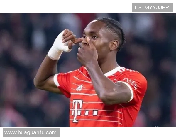 全球知名白人足球明星盘点及其职业生涯成就分析 全球知名白人足球明星盘点及其职业生涯成就分析