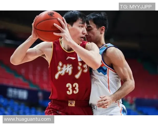 深圳篮球队在世界锦标赛积分榜上以53分稳居第一名展现强劲实力 深圳篮球队在世界锦标赛积分榜上以53分稳居第一名展现强劲实力