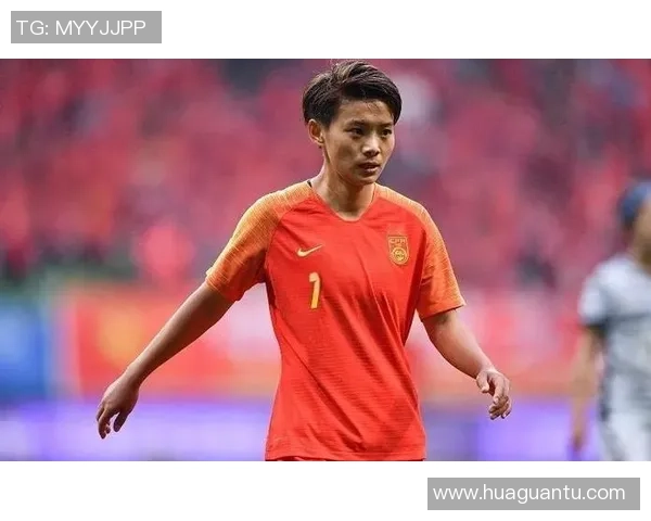 女生对足球的独特见解与批评引发的热议与思考 女生对足球的独特见解与批评引发的热议与思考