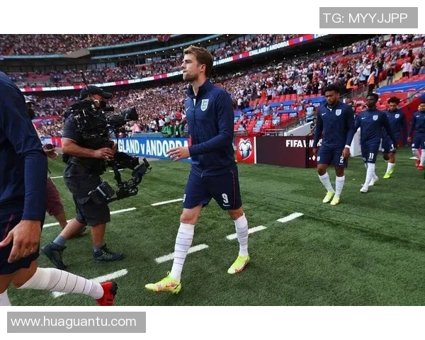 班福德足球的崛起与挑战探索英超联赛中的新星球队发展之路 班福德足球的崛起与挑战探索英超联赛中的新星球队发展之路